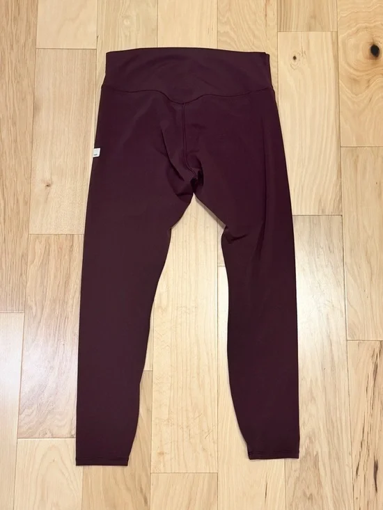 Vuori Women’s AllTheForm Legging - Picture 2 of 7